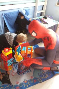 Kindergeburtstag mit Spider Hero WhatsApp Image 2017-04-01 at 16.33.17
